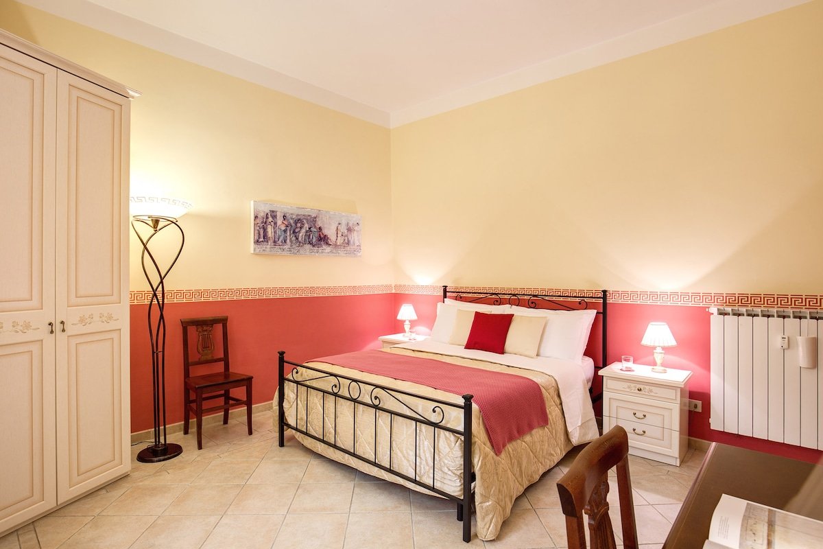 TRASTEVERE 3 comfy unique apts same building gallery image 5