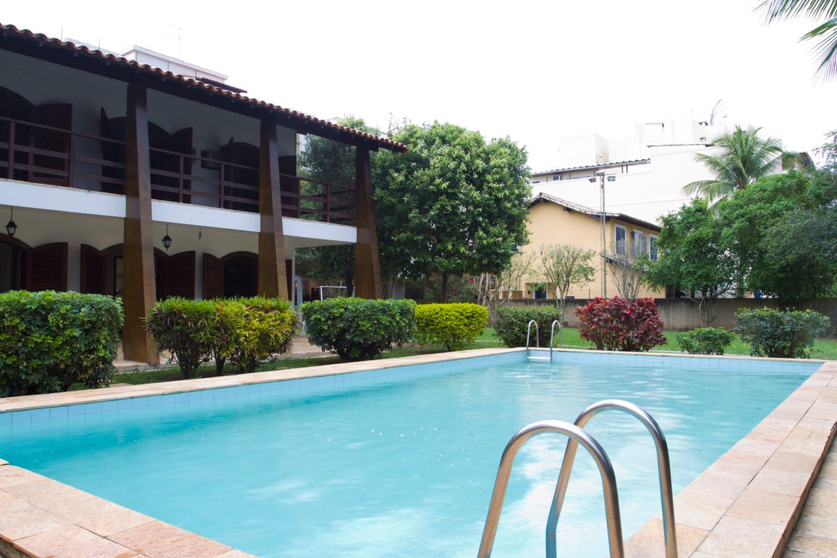 Casa excepcional,campinho gramado e espaço gourmet