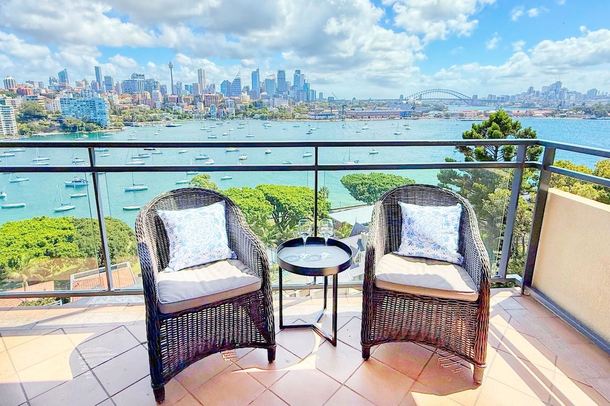 Splendid Harbour Bridge & Opera House Views: 3-Br gallery image 4