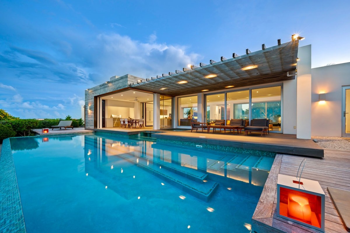 Skyline Villas – Villa Cosmo with Oceanview