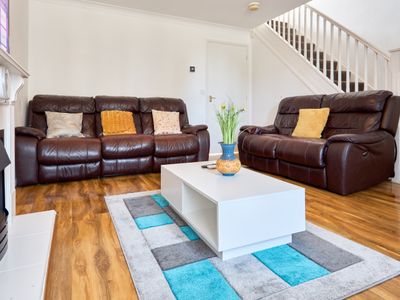 Exquisite Royal Pearl Garden, Thamesmead, London.