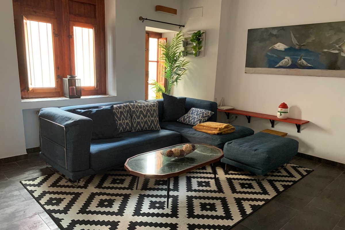Cozy Cabañal House gallery image 5