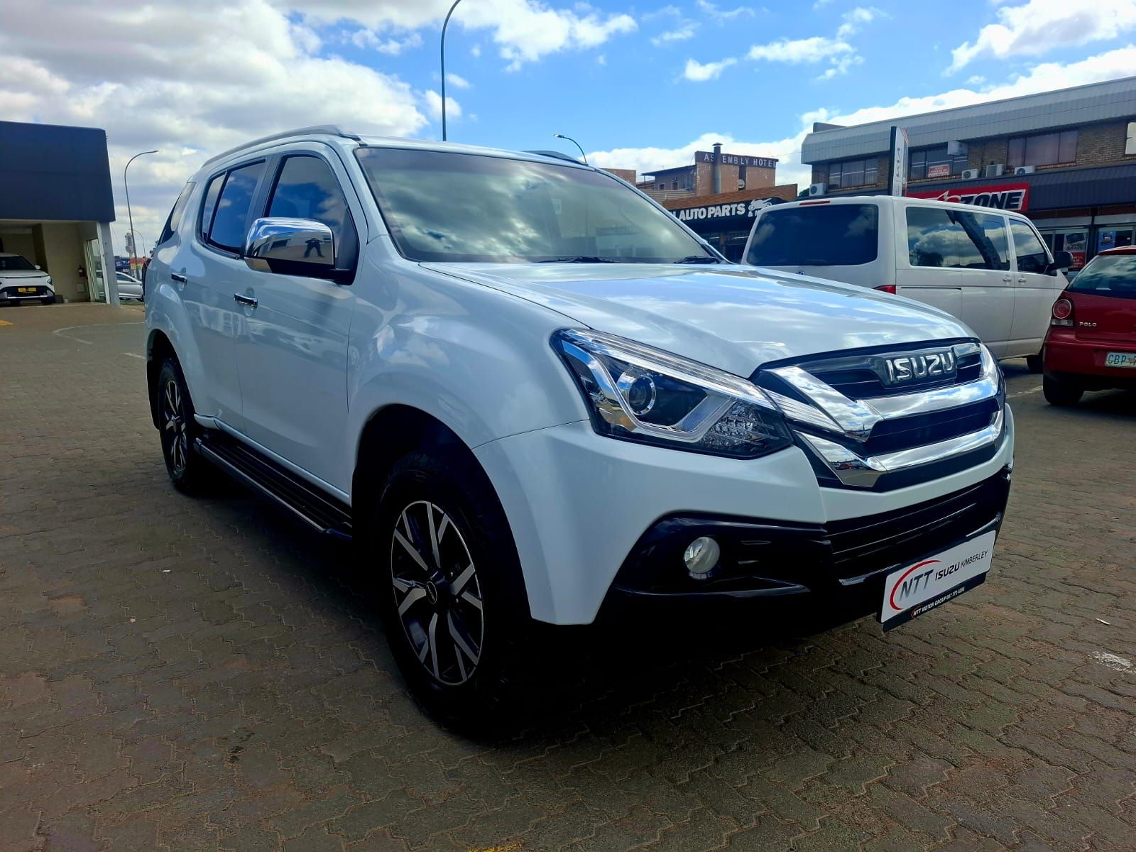ISUZU MU-X 3.0D  for Sale in South Africa