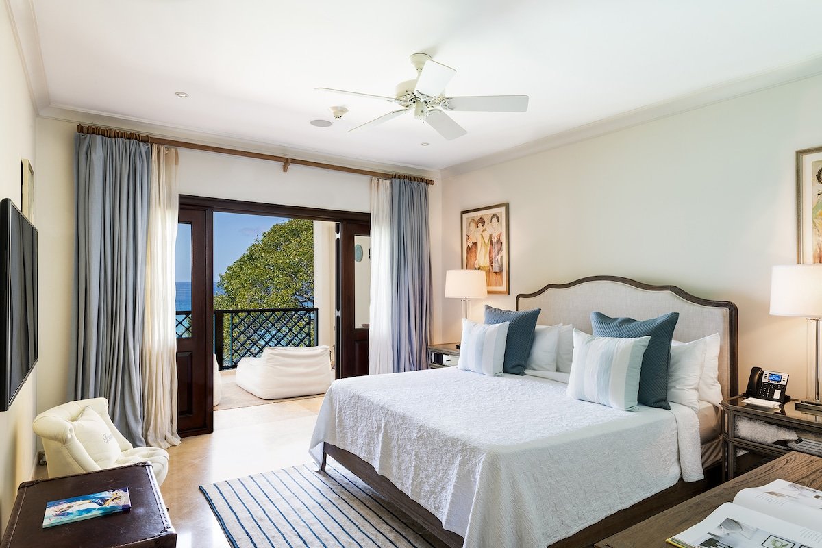 Sandy Cove Penthouse 501 gallery image 3