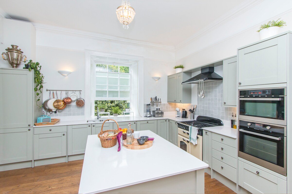 Georgian Townhouse, 3 Berkeley Square, Clifton gallery image 5