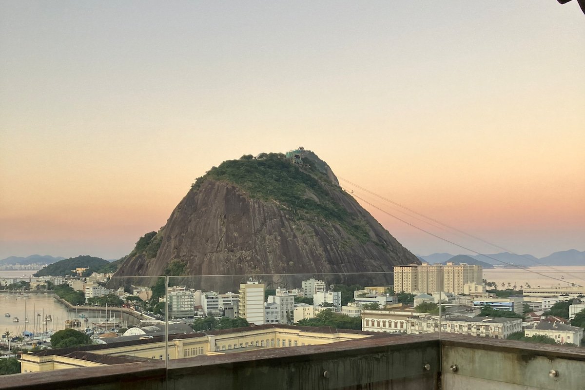 URCA Amazing Penthouse w/ best view/ 230 m2 gallery image 5