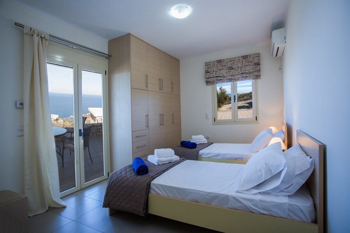 Dilira Villas Diana gallery image 5