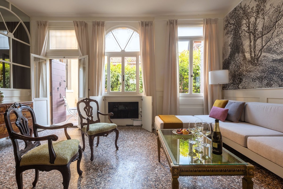 Bellini gallery image 4