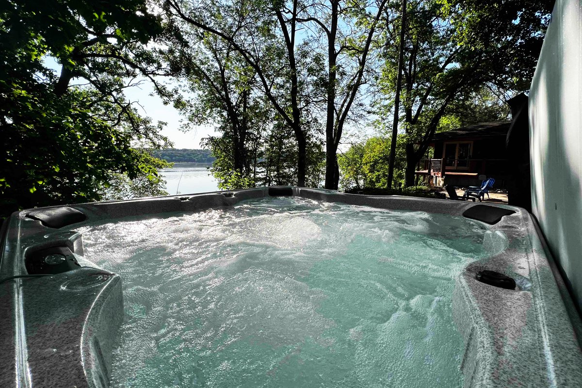 Stunning St. Croix River Retreat w/Hot Tub & Sauna