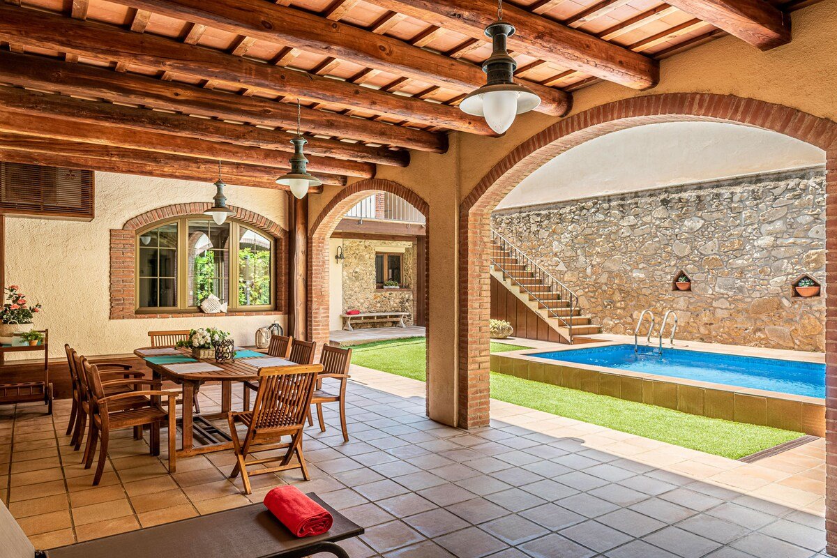 Exclusive! only 45 m. from the sandy beach gallery image 5