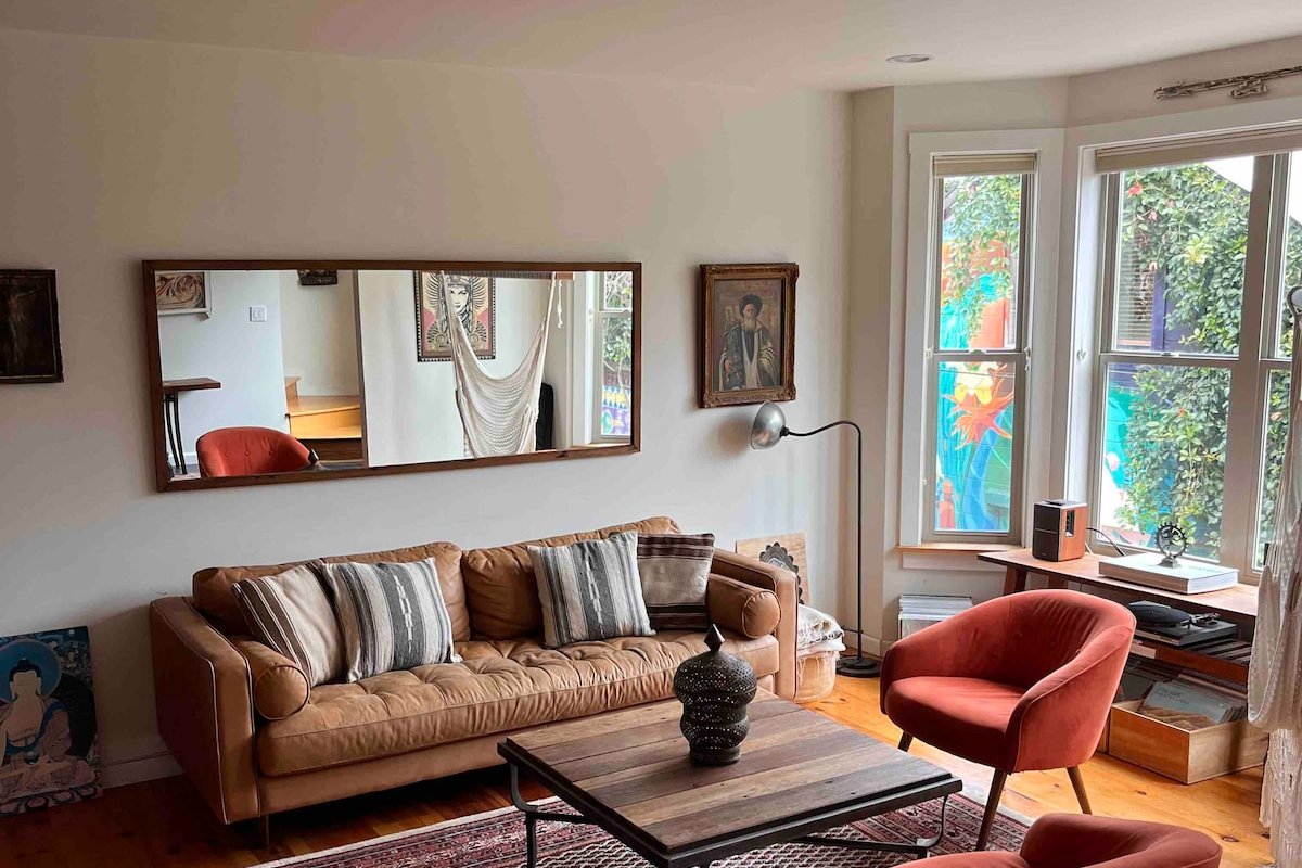 Casa Balmy Alley gallery image 2