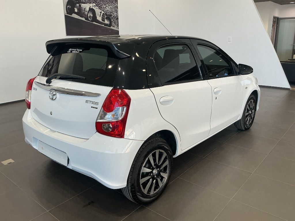 Used car gallery