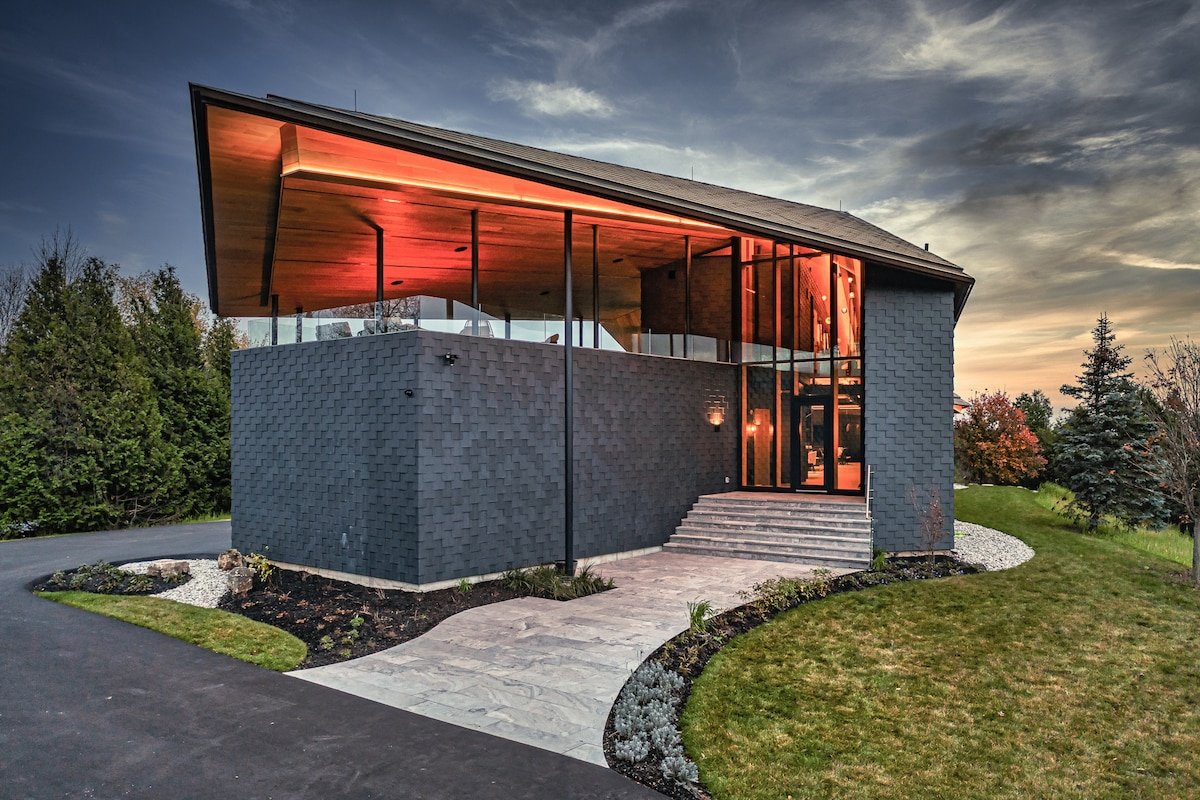 Peak House gallery image 4