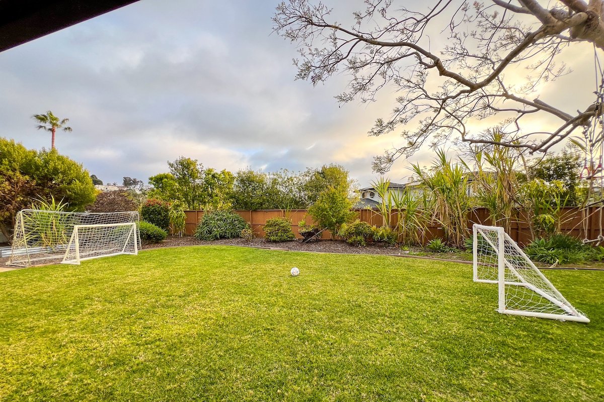 3 Min to Beach! Ocean View, Pool, Spa, Game Room gallery image 5