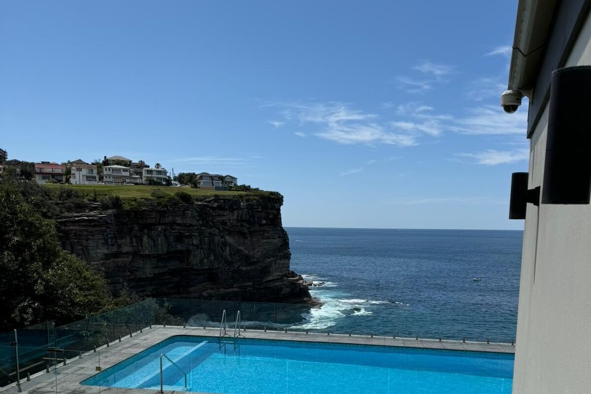 Luxury Oceanfront getaway gallery image 4