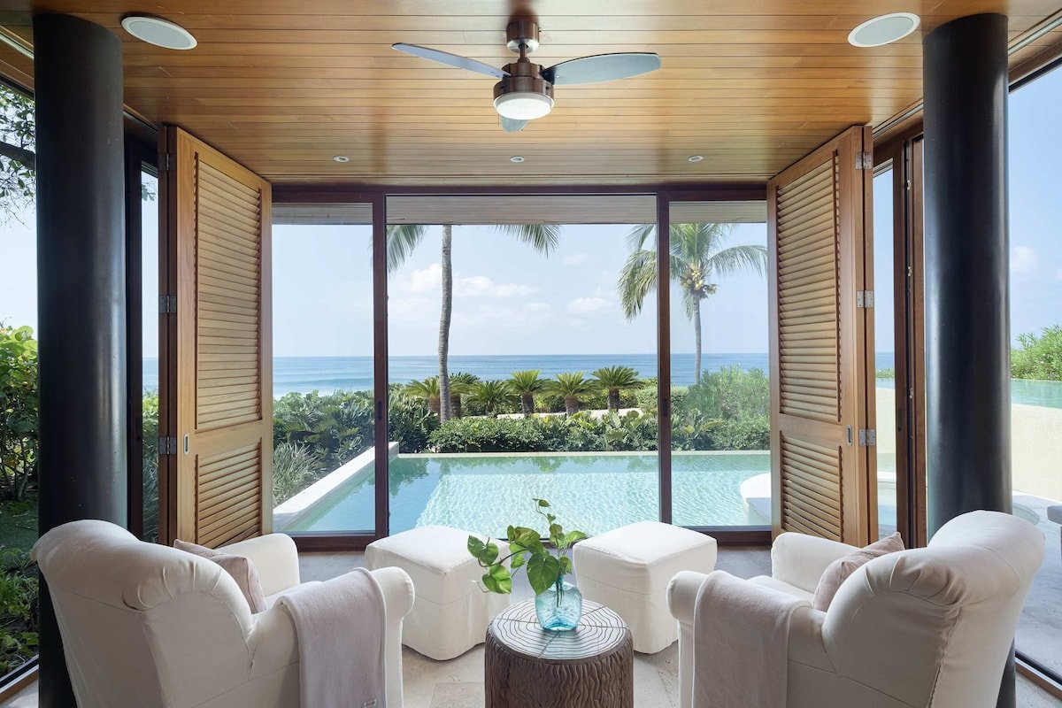 Beachfront Sanctuary / Private Pool & Ocean Access gallery image 5