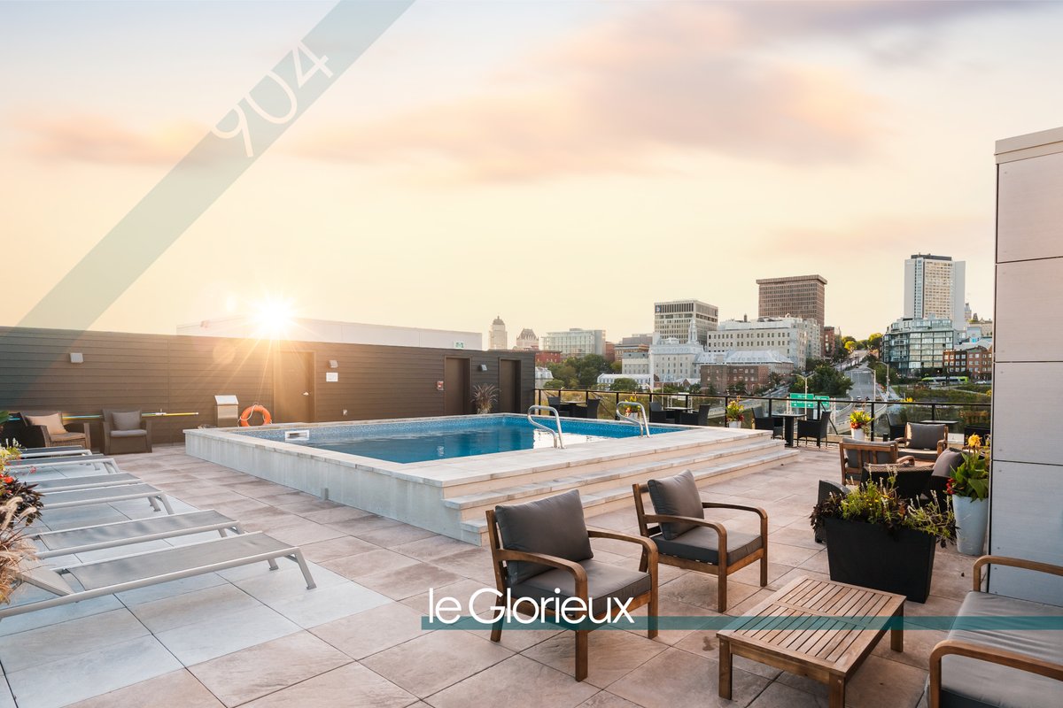 Glorieux 9th floor condo near Old Quebec with pool