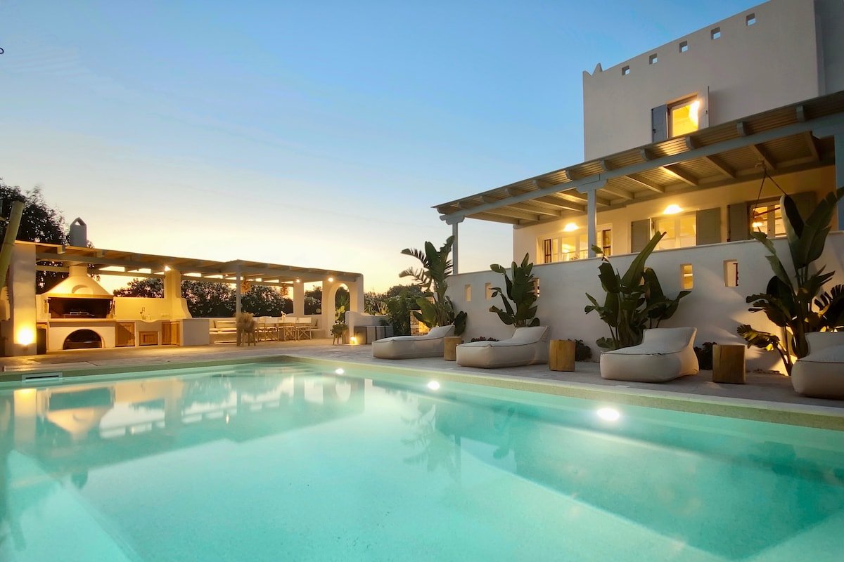 Seaside Naxos • Villa Ariadne with Pool @ Plaka ⛱️ gallery image 2