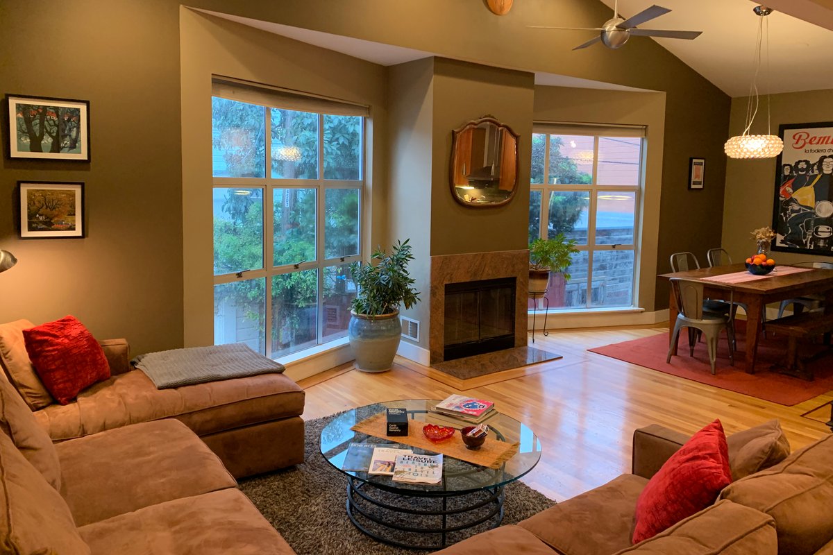 Huge 4BR/4BA Modern Mission Home with Deck & Yard