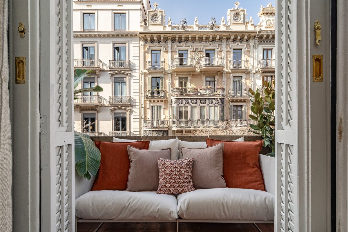 Moderno apartamento en el corazón de Barcelona gallery image 3