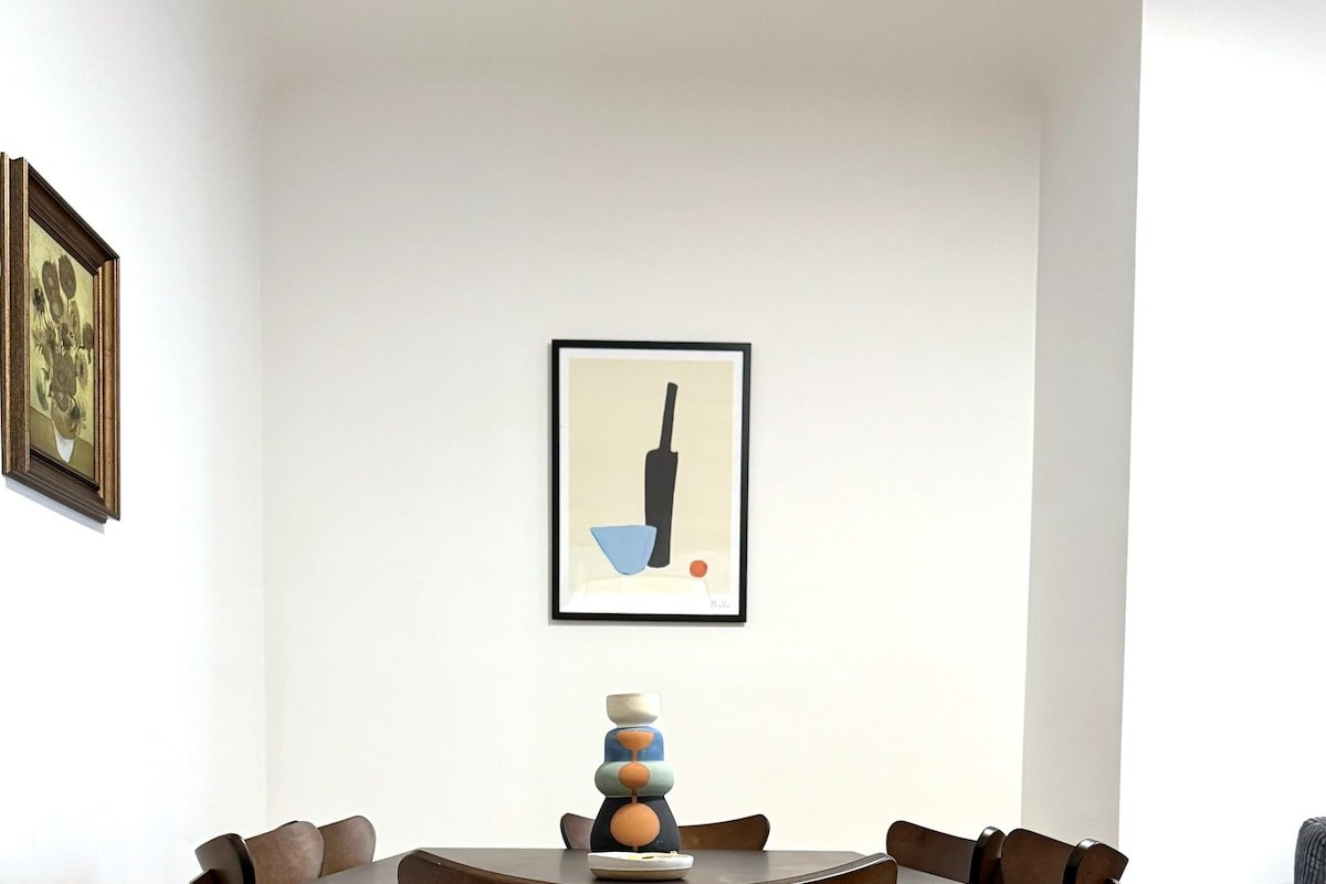 Downtown Opera | Contemporary living gallery image 4