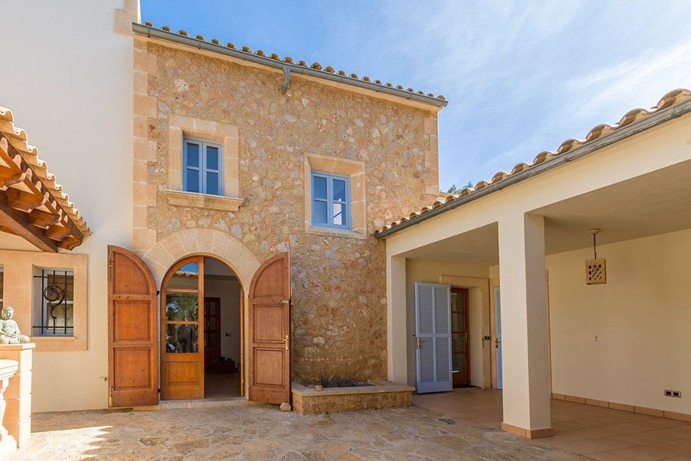 NEU: Finca mit Pool und atemberaubender View gallery image 2