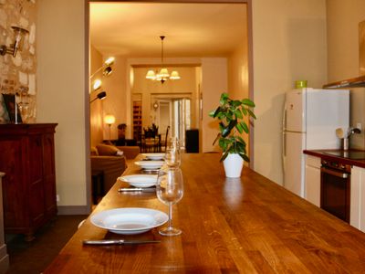 Bel appartement Hyper Centre. Parking + Terrasse