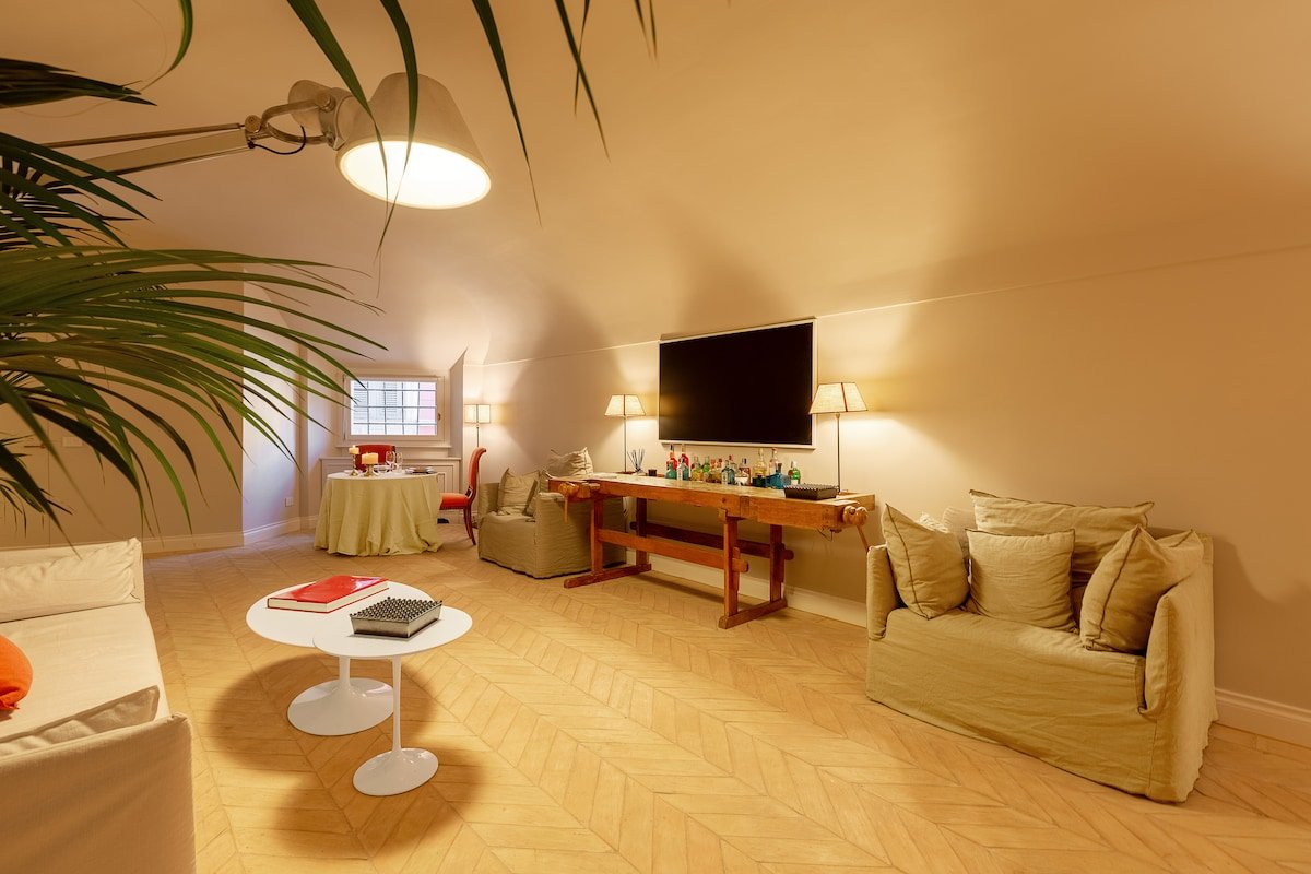 Noble apartment @ Dimora Palazzo Borghese gallery image 5