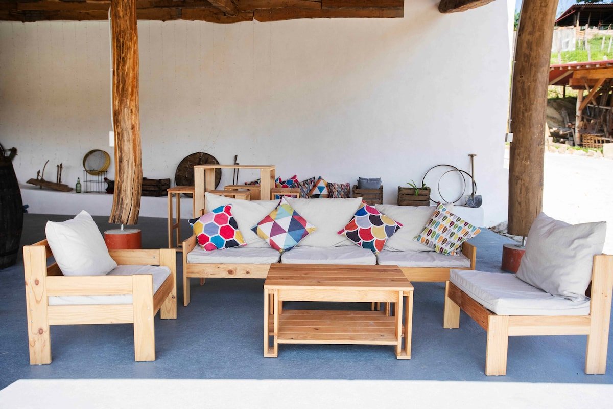 Caserío tradicional vasco entero gallery image 4