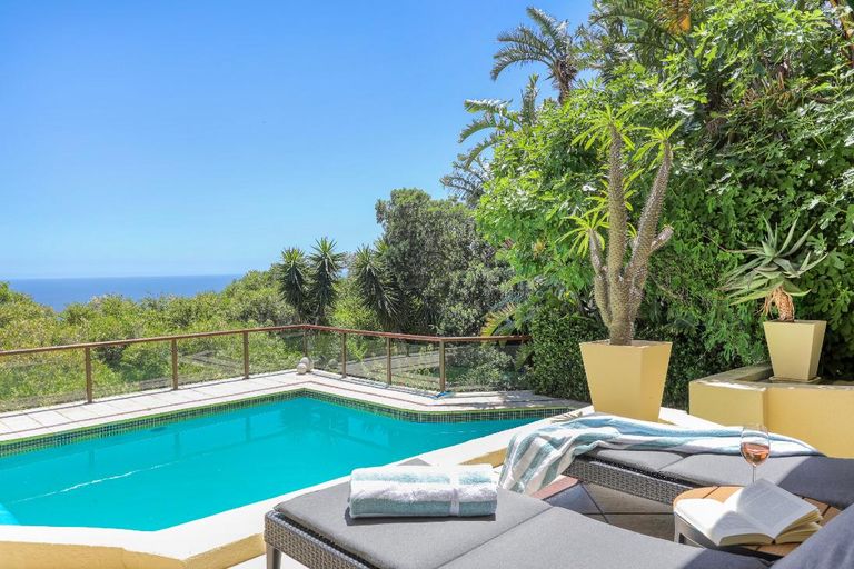 Villa Sol Camps Bay - Family retreat with views