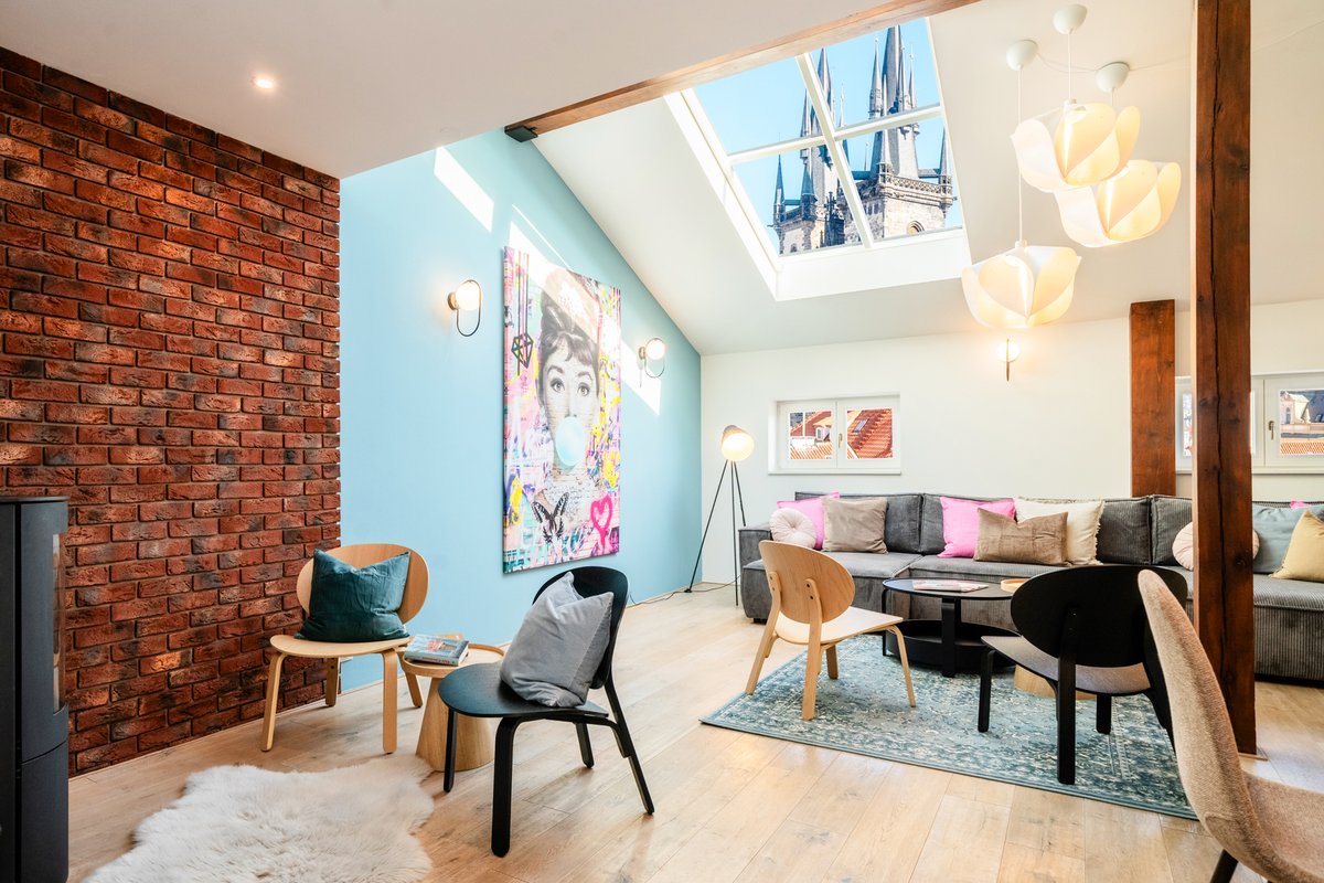 3BR 3,5bath Atelier Jacuzzi Fireplace OLD TOWN sq