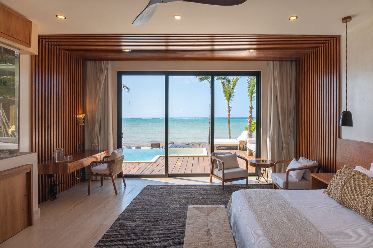 Villa TuluMar Beachfront Luxury Villa+Chef & Staff gallery image 4