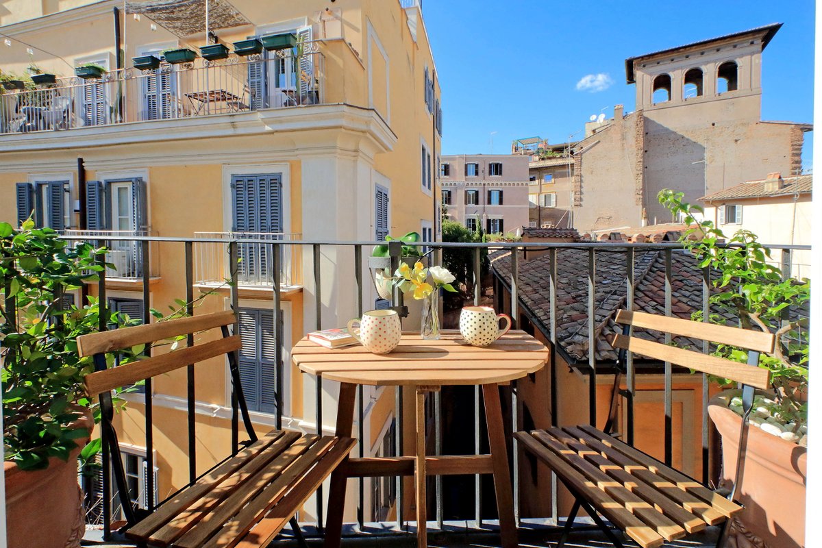 Piazza Navona Balcony by Luxury Getaways