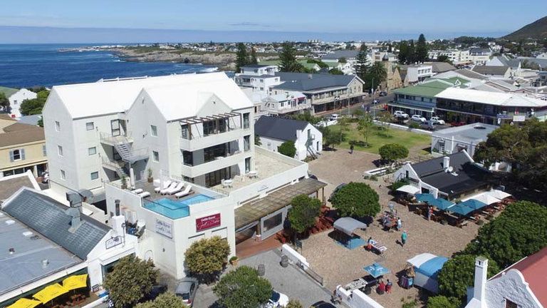 Harbour Square Hotel photo