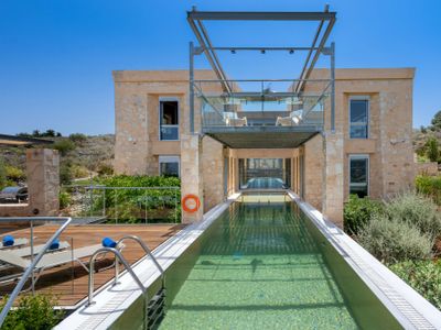 Villa Kaminia, design innovation