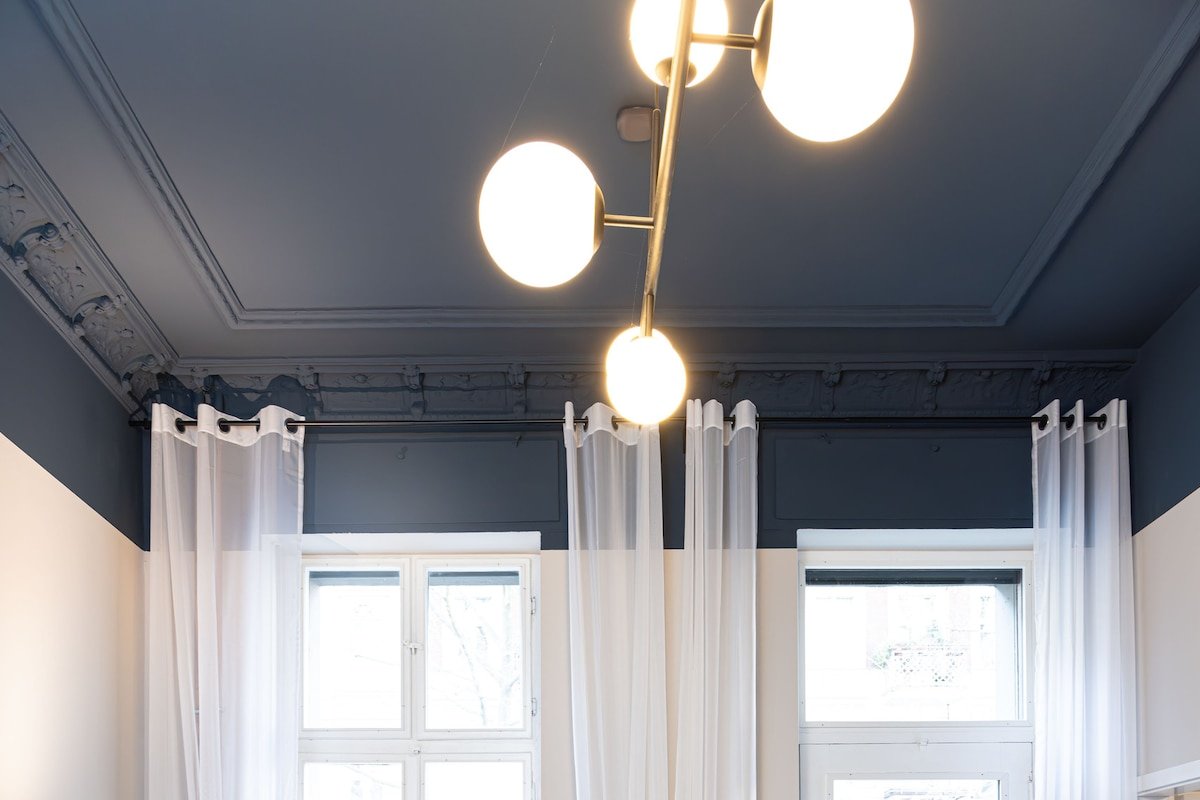 NEW! 3 Bedroom apt in Prenzlauer Berg W/ Cinema gallery image 2