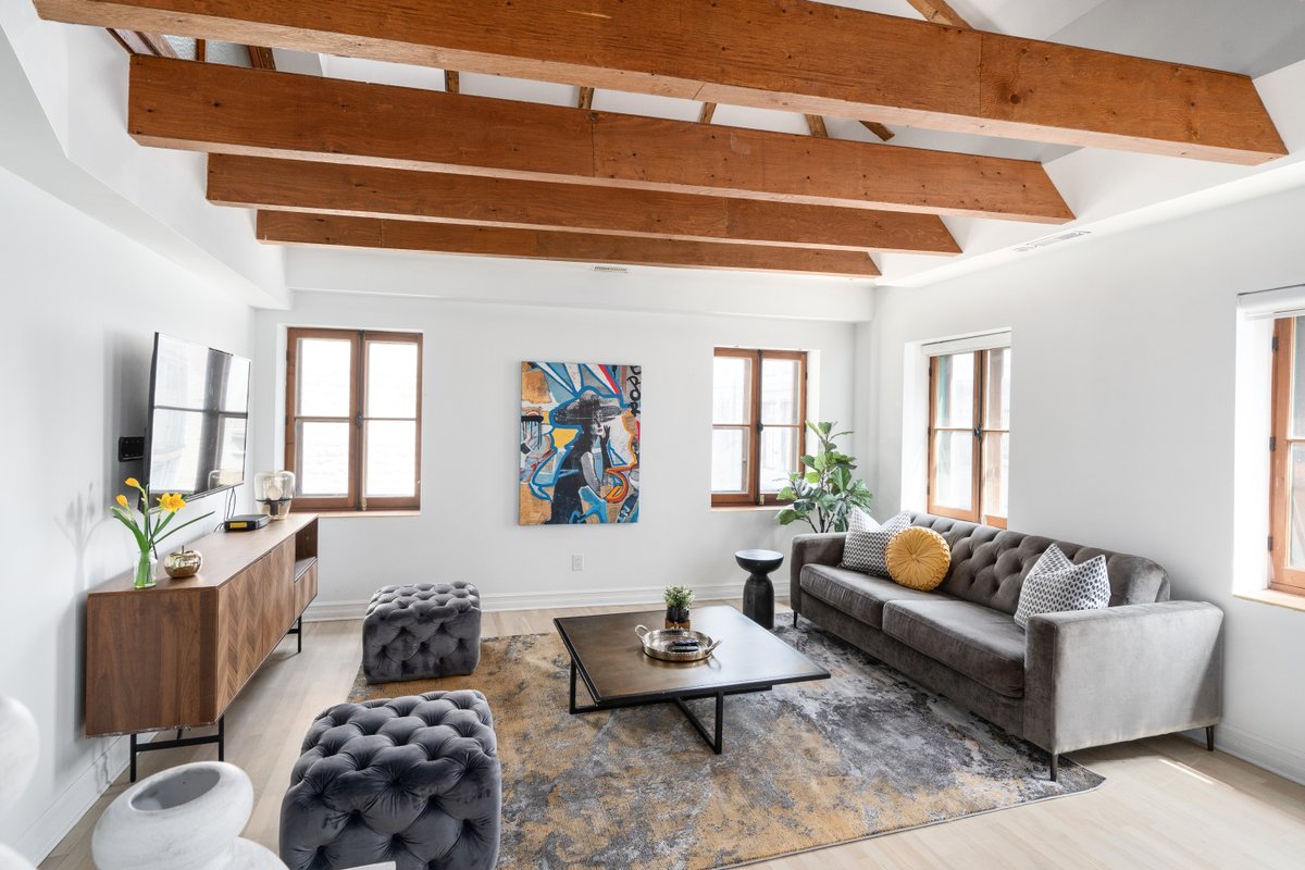 Sublime 3BR 2BA Apt | Old Mtl | St Paul ST |