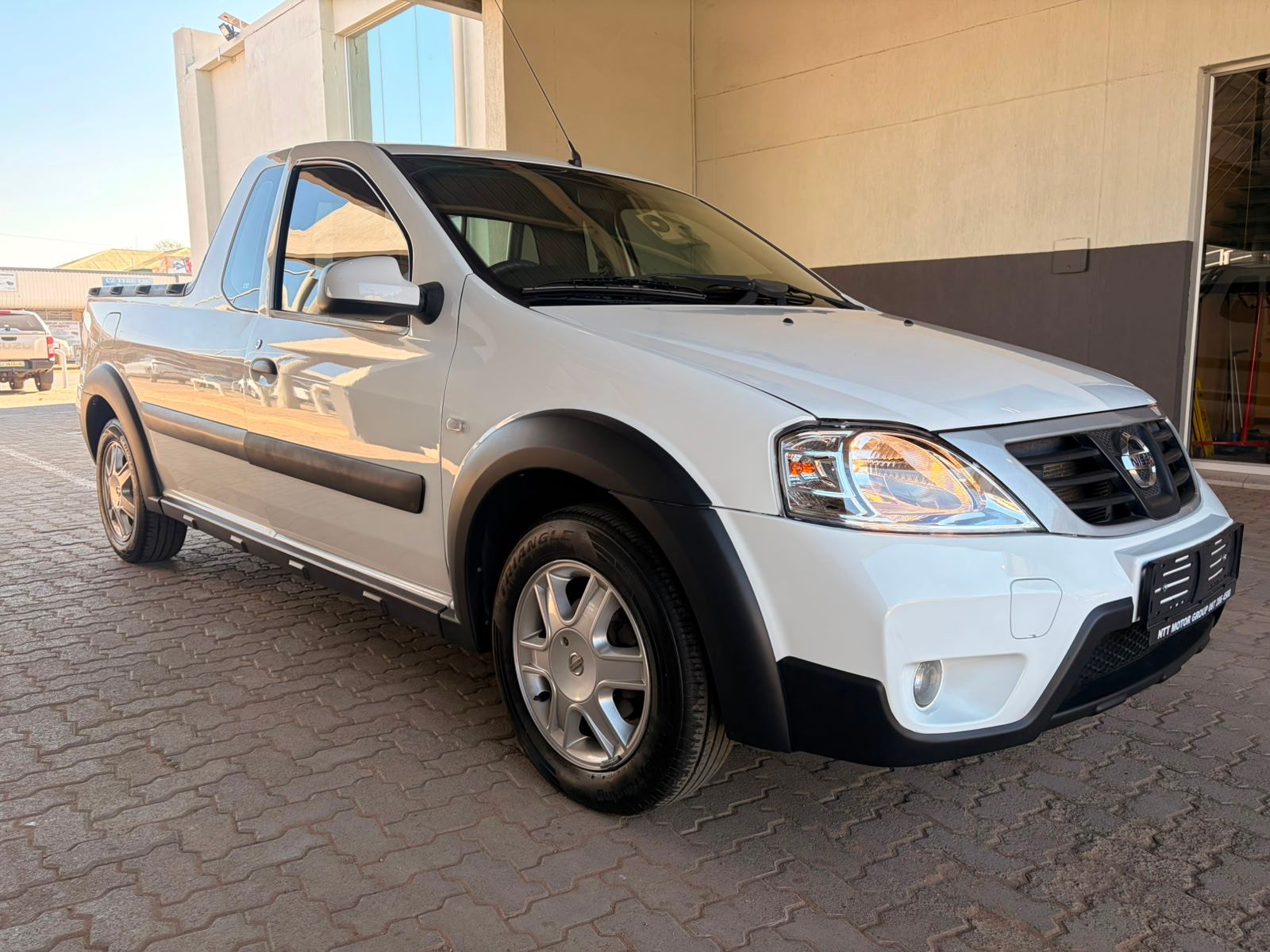 NISSAN NP200 1.6 SE  for Sale in South Africa