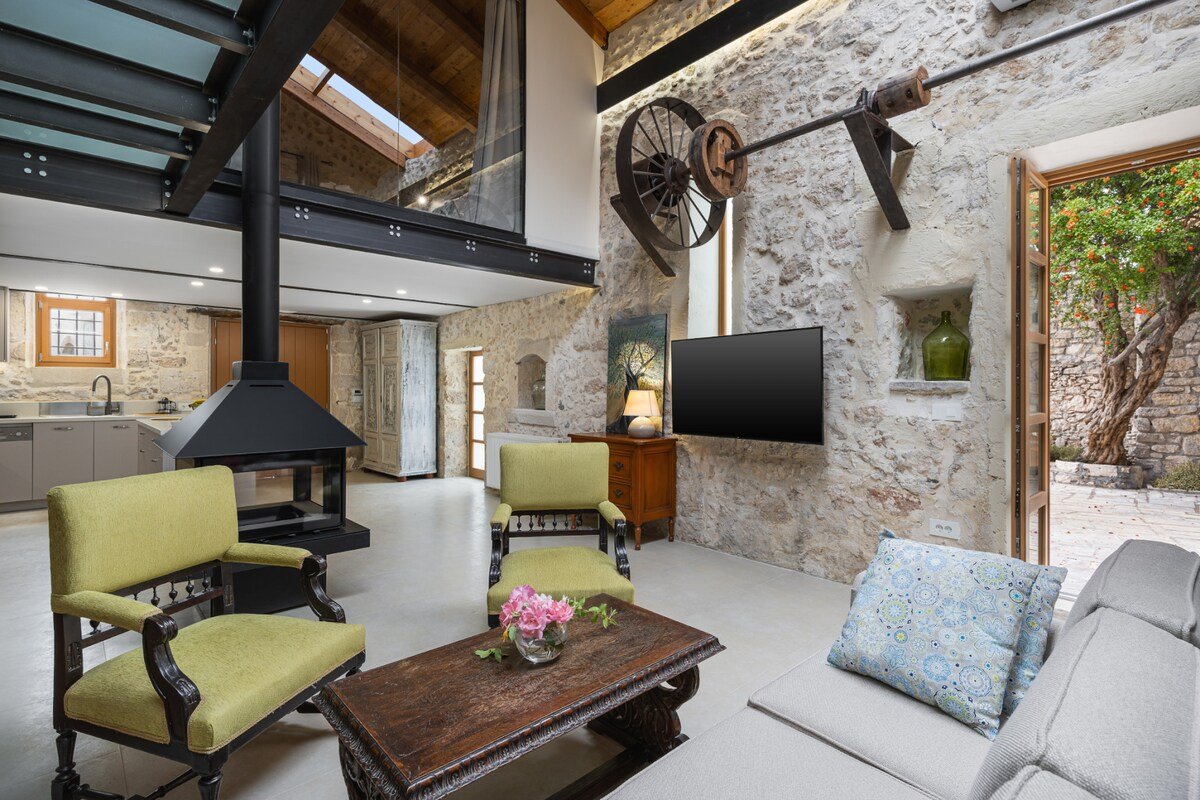 The Olive Mill Loft – Oil Mill to Lavish Leisure gallery image 3