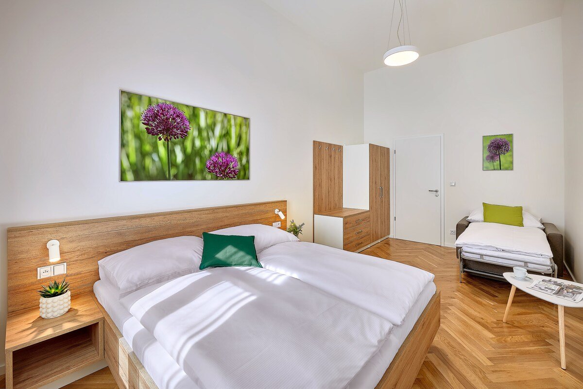 New Spacious 2 Bedroom Apartment gallery image 5