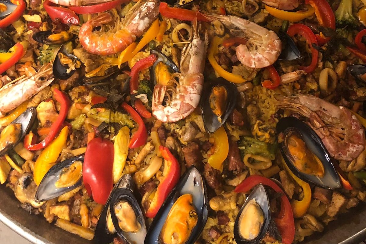 Aloha Beach House 8 Bedrooms in Parede Cascais gallery image 4