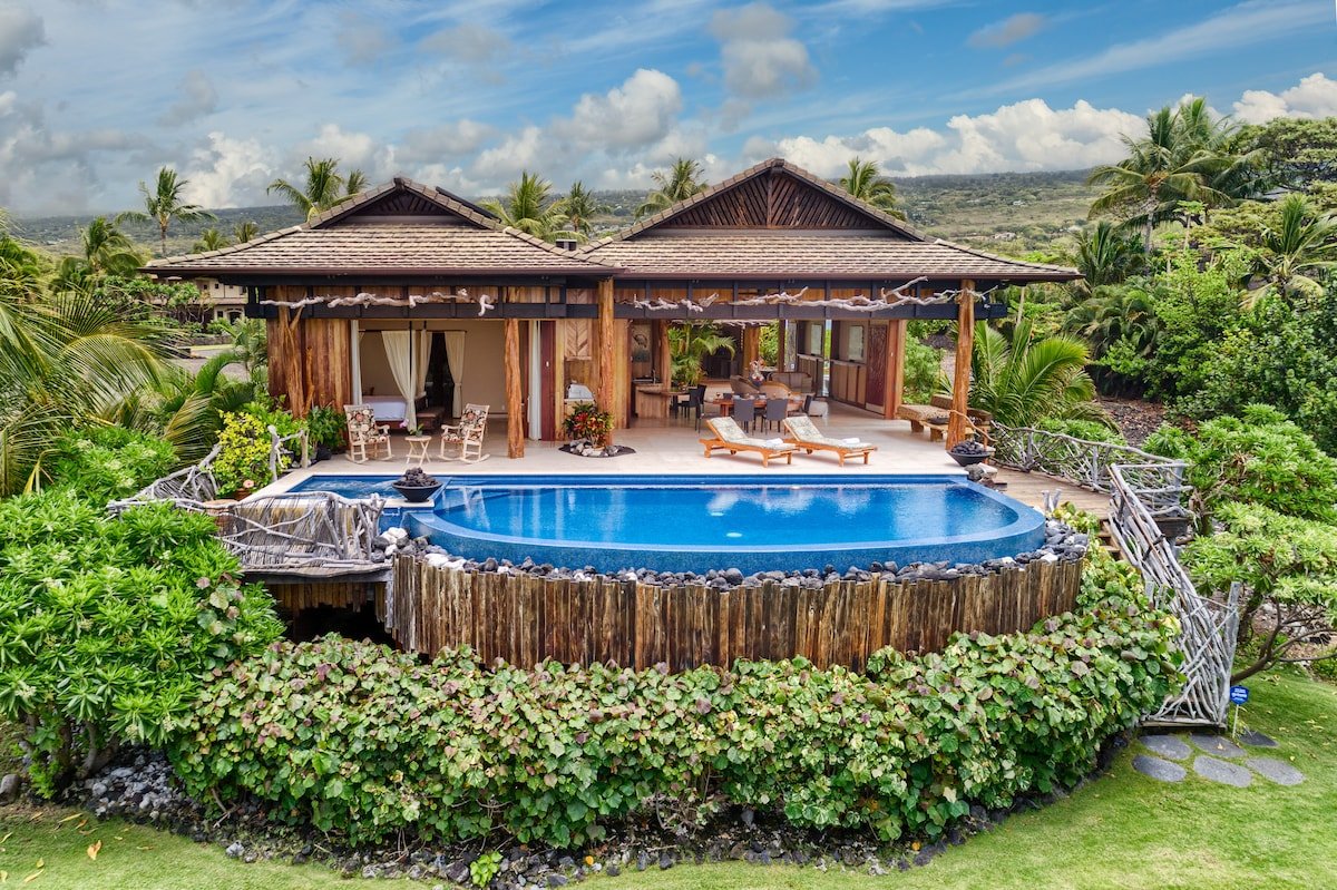 Hale Ohia: Oceanfront Paradise