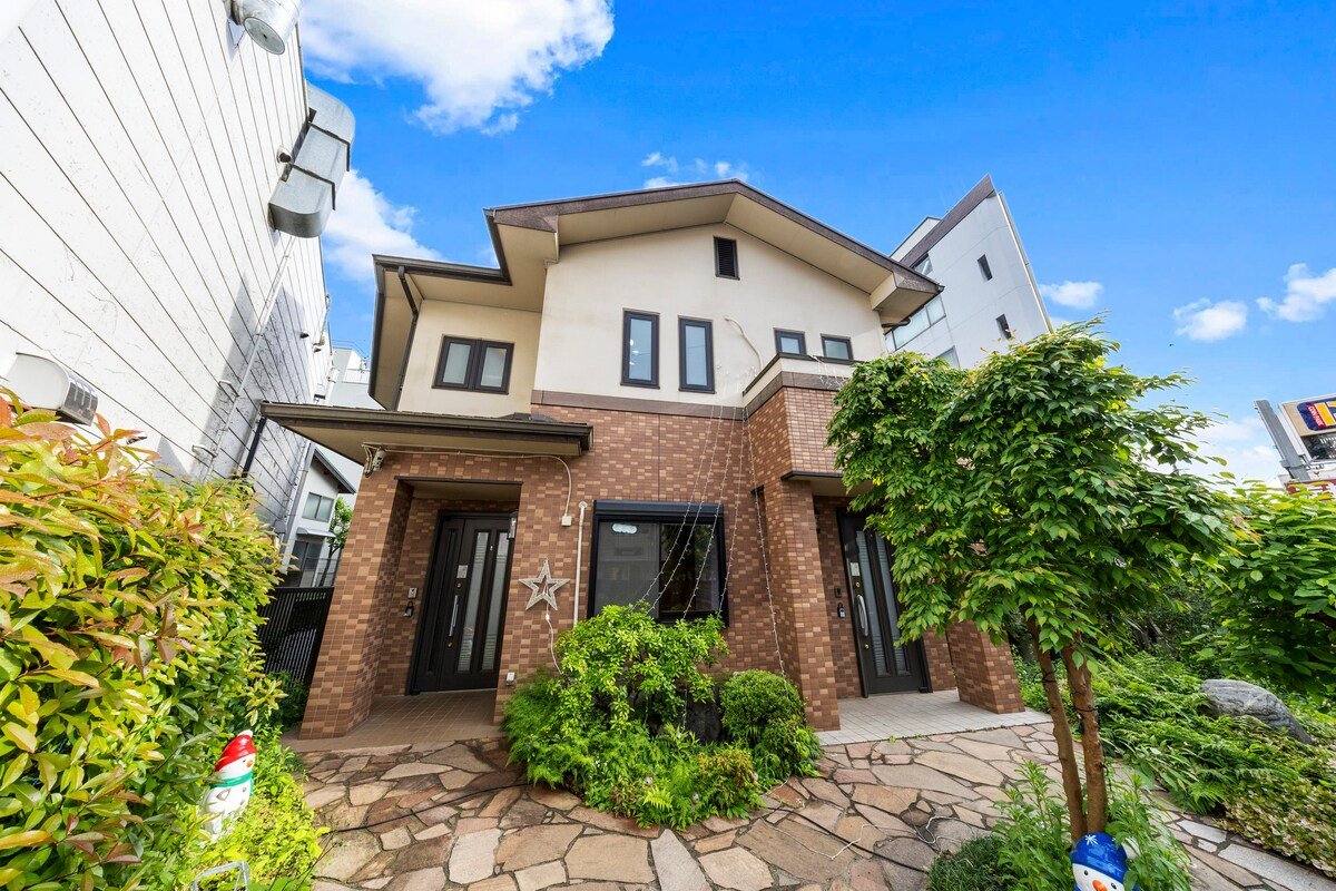 国立駅徒歩4分/親子で遊べる/雲梯や滑り台、ボールプール有り/ワンフロア（1階部分) (41) gallery image 4