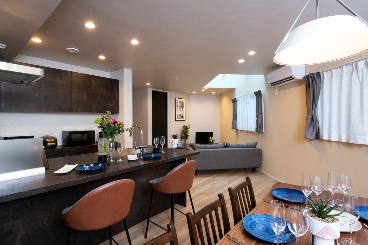 SALE! 5min Sta spaces bed 2.3F fam frie quite