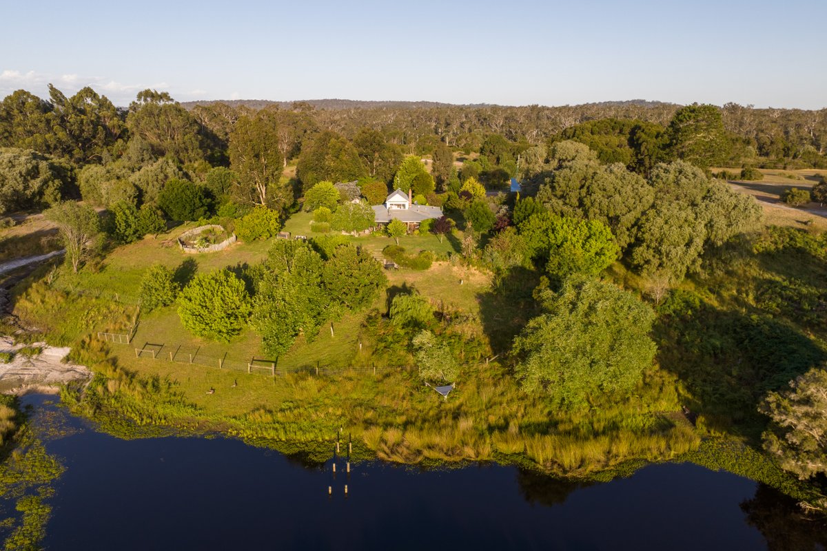 Charming farmhouse in glorious peaceful setting