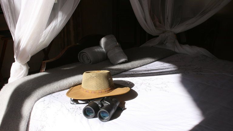 KwaMbili Game Lodge Thatch Chalet 3