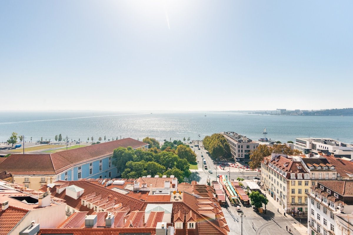 WOW! Breathtaking view over Tagus! Top Location gallery image 4