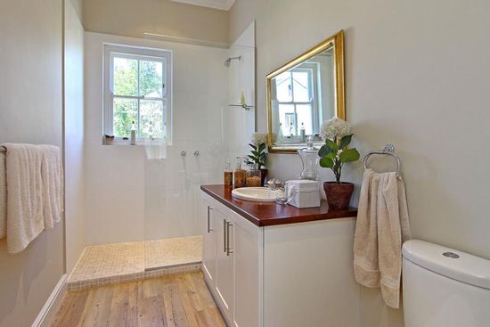 Photo 3 of Constantia Cape Velvet accommodation in Constantia, Cape Town with 7 bedrooms and 7 bathrooms