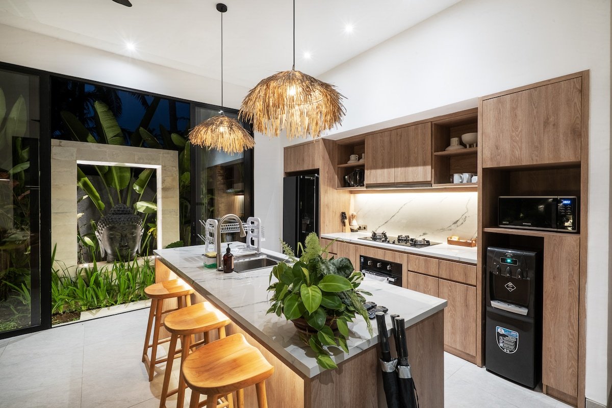 Nelly Ubud Villa: Stylish 3BR + Infinity Pool gallery image 4