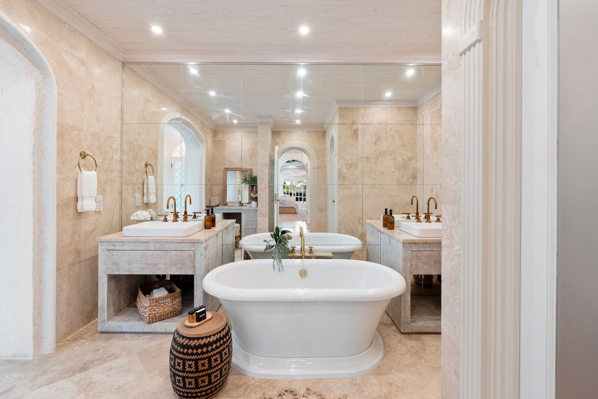 The Palms at Old Trees gallery image 5